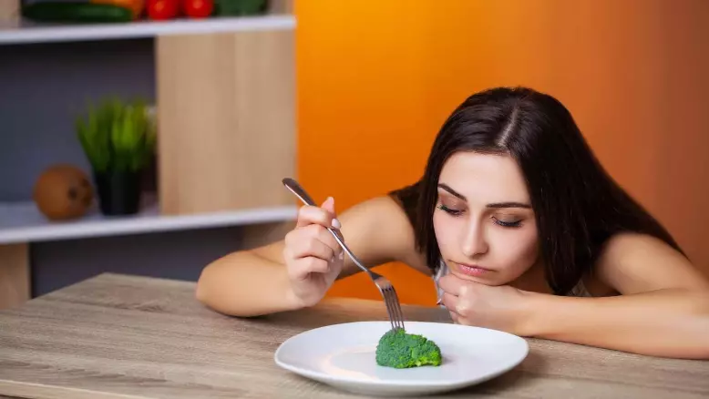 Here&rsquo;s why you&rsquo;re still not losing weight in a calorie deficit