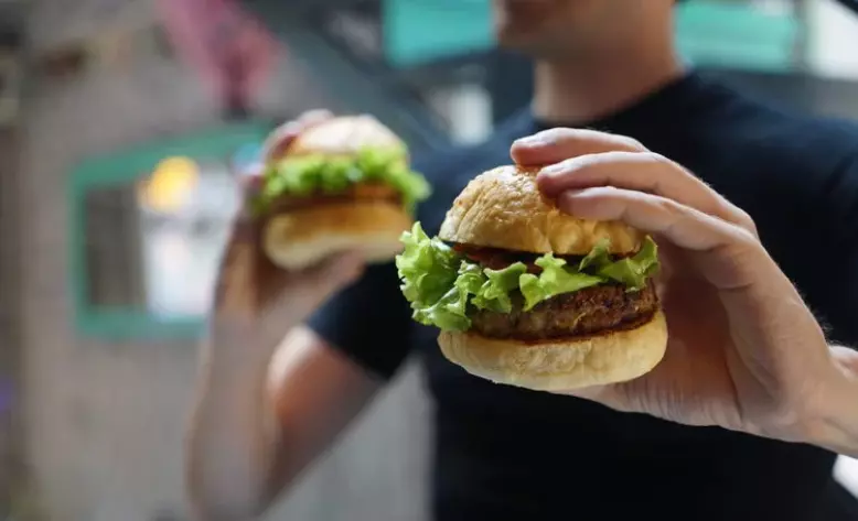 Here&rsquo;s why your diets keep failing