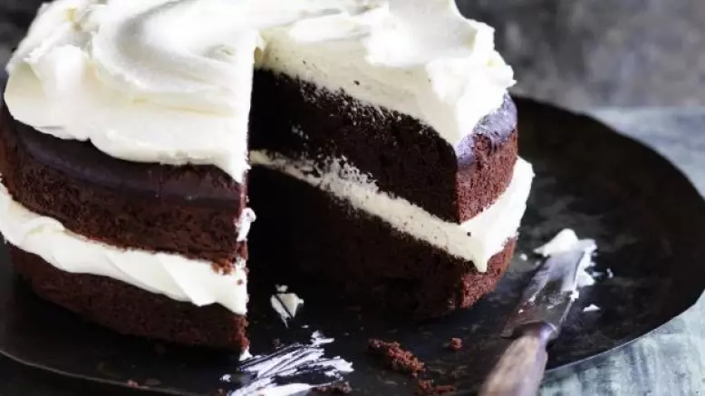 Simple hacks to avoid Christmas weight gain